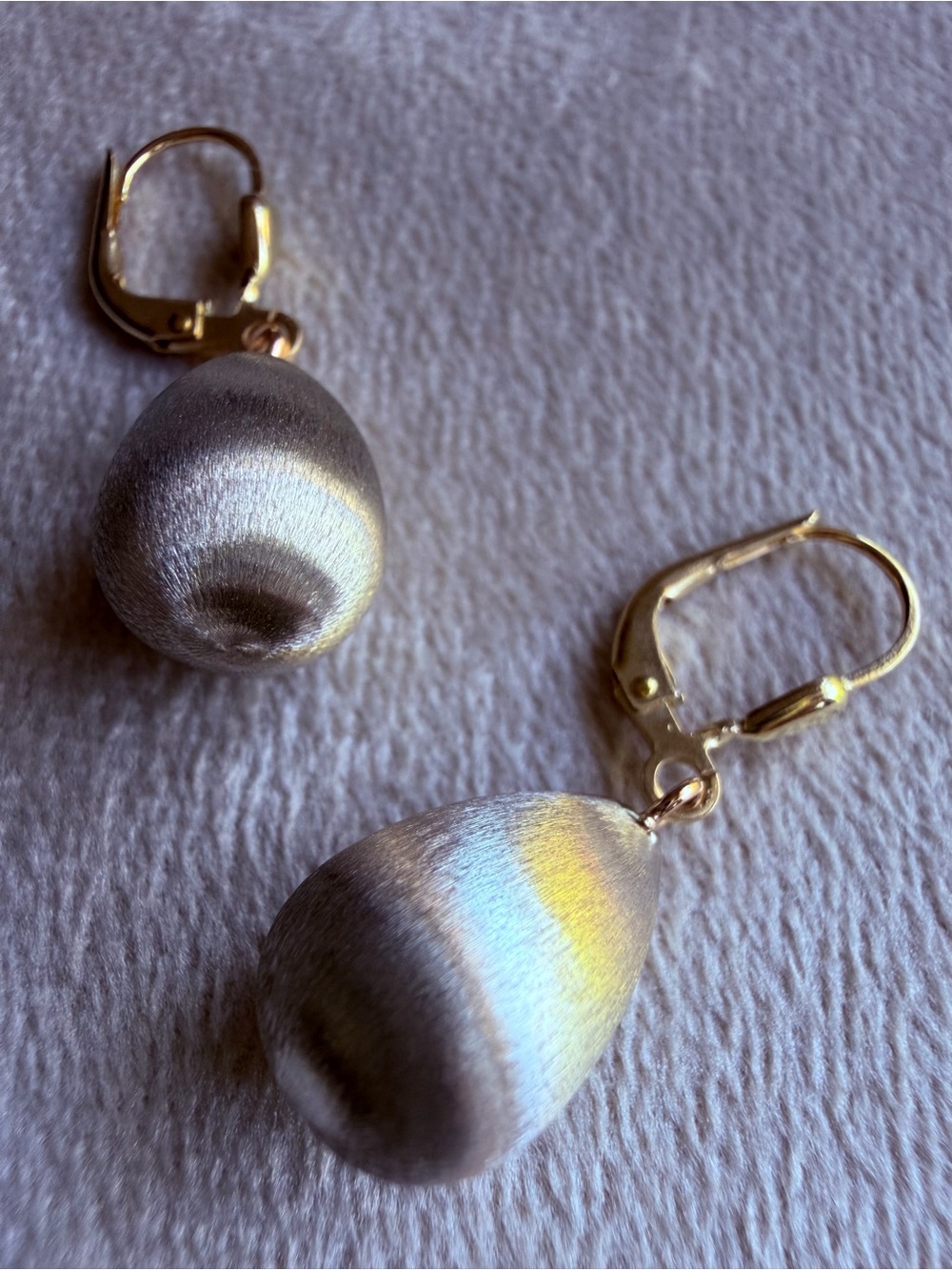 14K Gold Brushed Teardrop Drop Earrings | Two-Tone Satin Finish | 3.14g - Picture 2 of 16